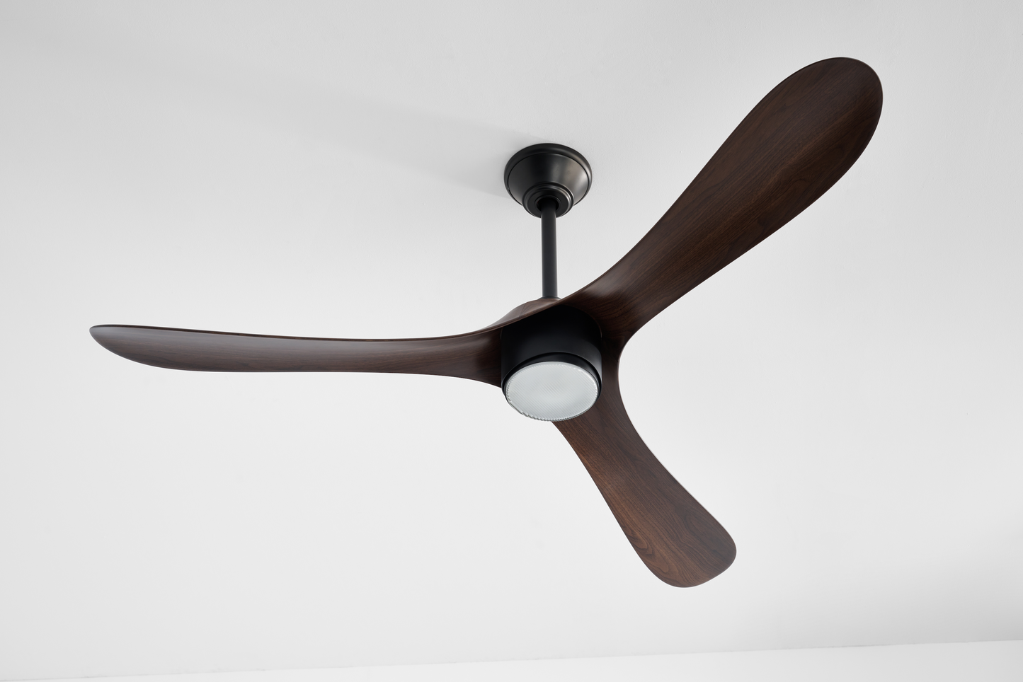 AEROCURVE 60" LED Smart Ceiling Fan