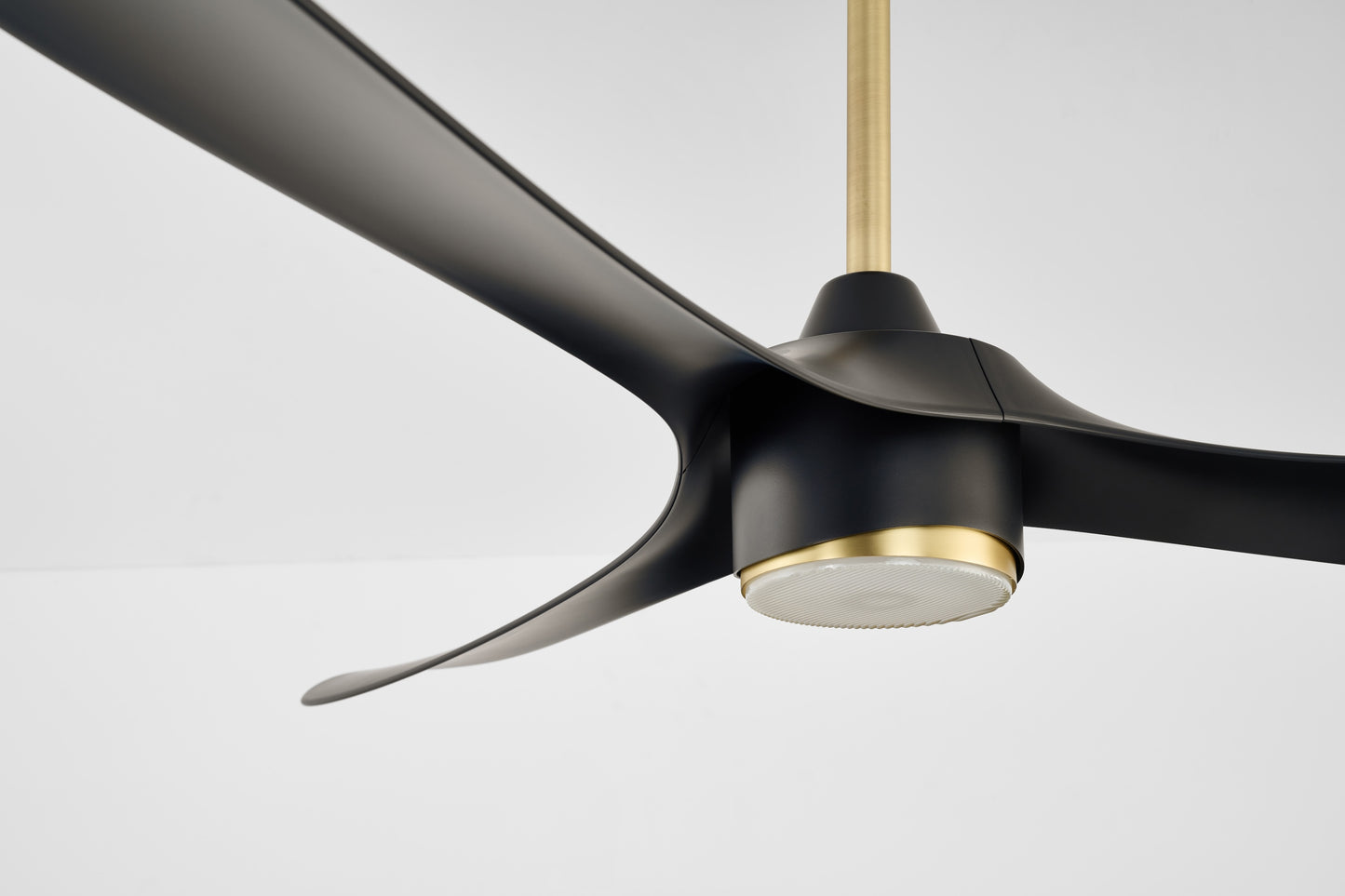 AEROCURVE 60" LED Smart Ceiling Fan