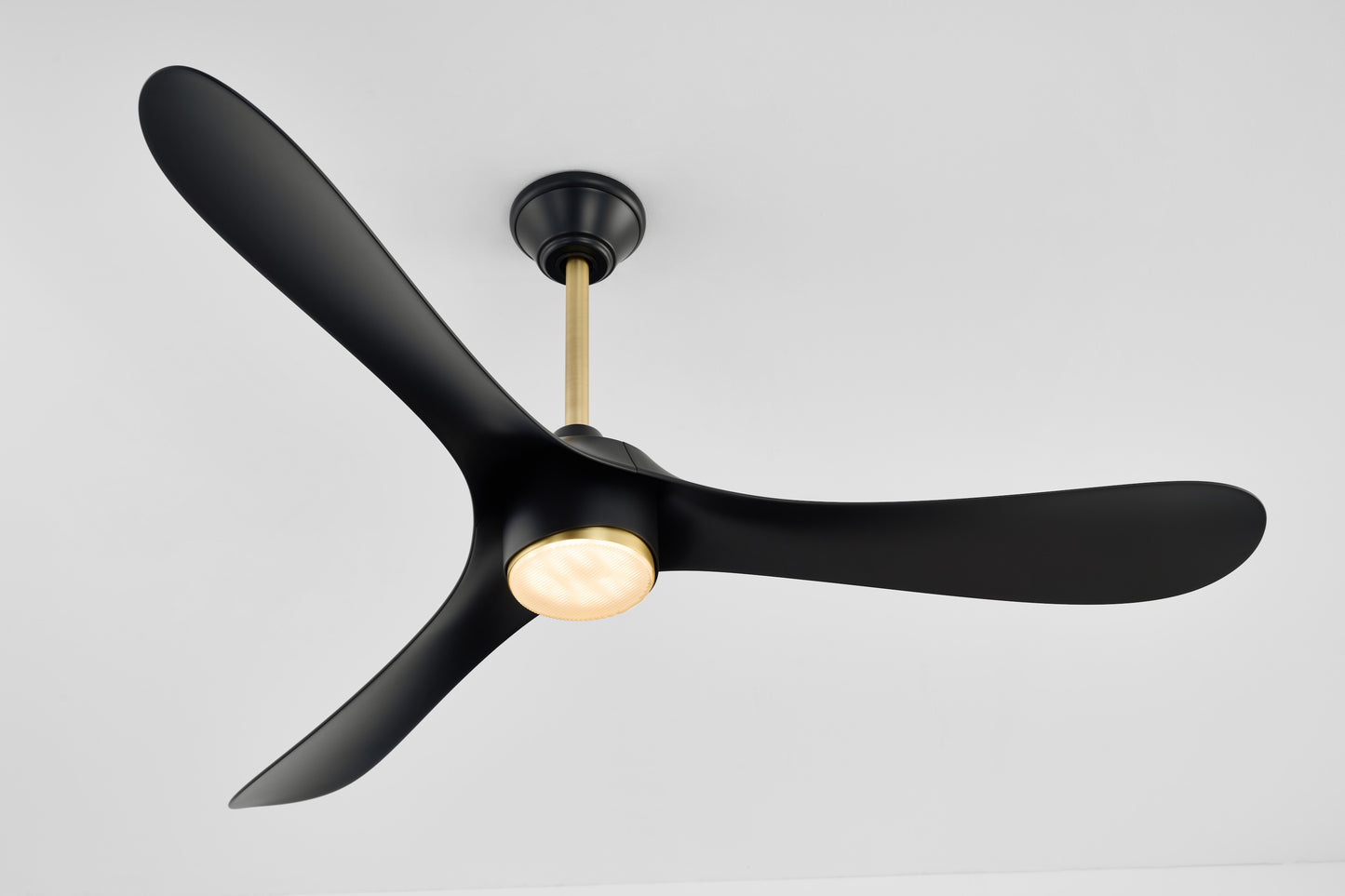 AEROCURVE 60" LED Smart Ceiling Fan